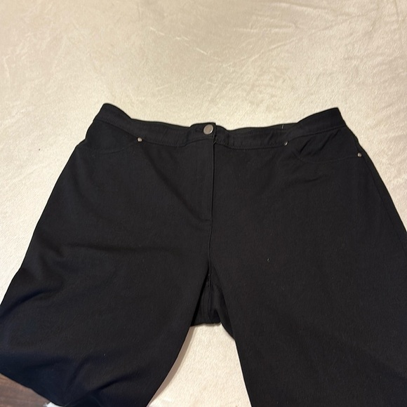 Chico’s Black Pants size 2.5 Regular - Picture 2 of 6